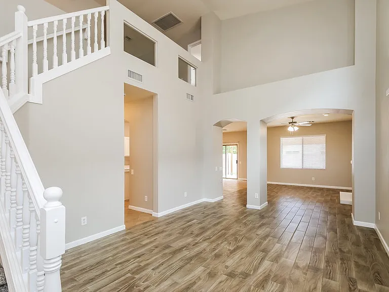 4711 E Silverwood Dr — Photo 9