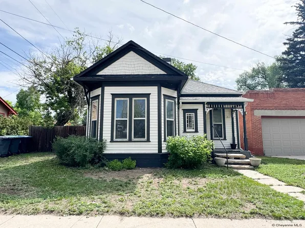1911 Seymour Ave, Cheyenne, WY 82001