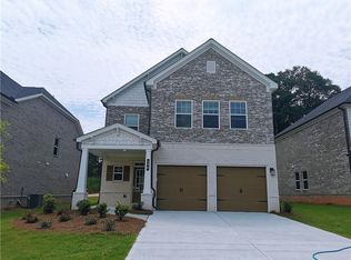 154 Green Love Ln, Grayson, GA 30017