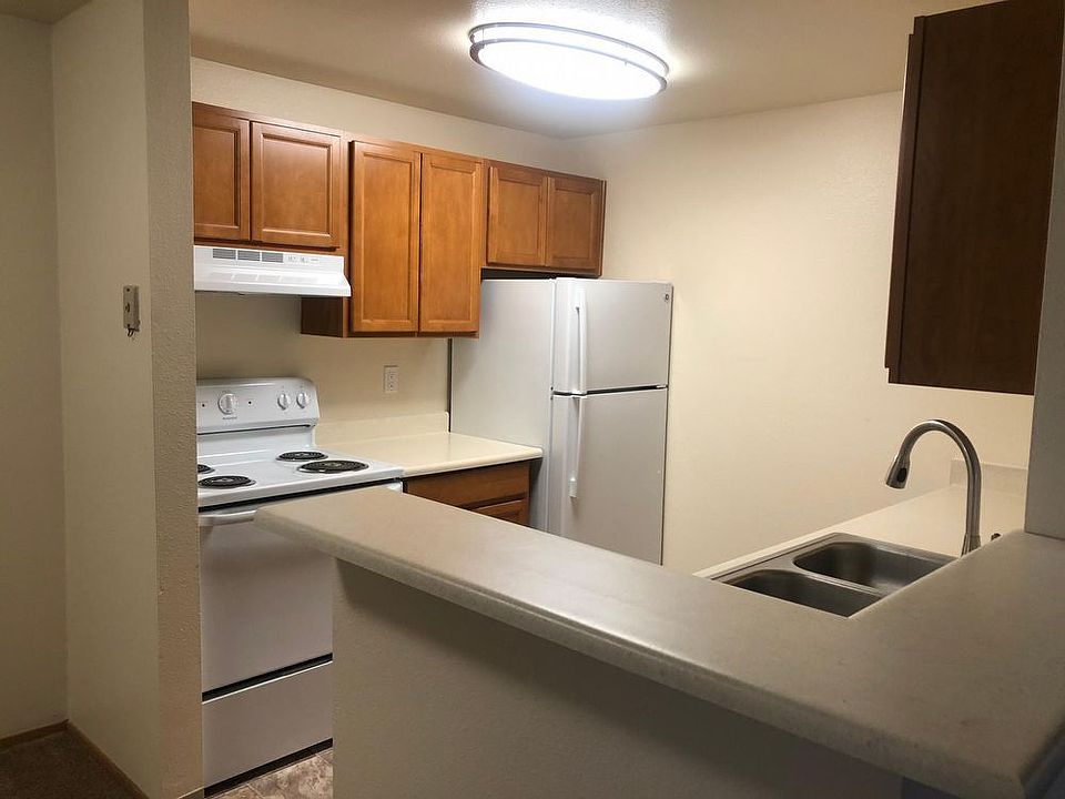 2nd image of 6601 S 8th St APT A2
