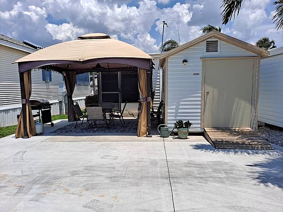 4th image of 3701 Baynard Dr #D-3
