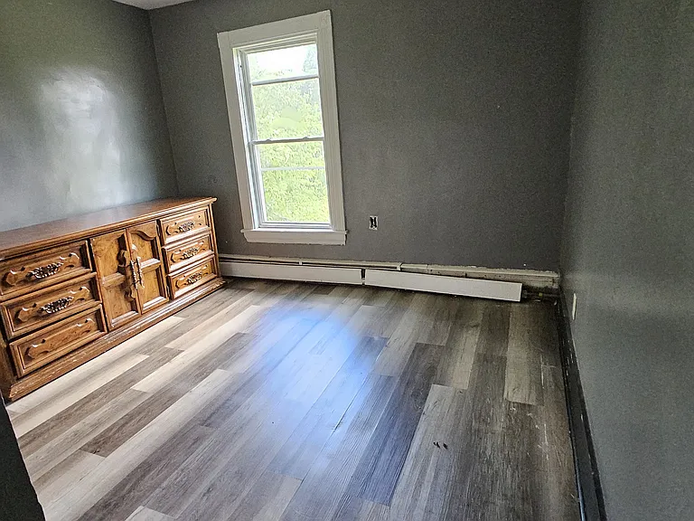 133 Lake St #2 — Photo 2