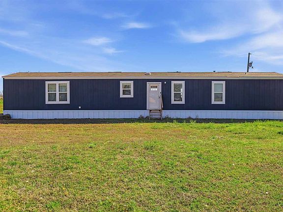 2nd image of 2619 S Bethel Rd