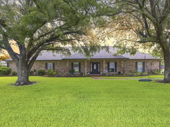 7201 Windmill Ln, Lake Charles, LA 70605