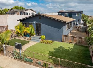 945 W 76th St, Los Angeles, CA 90044