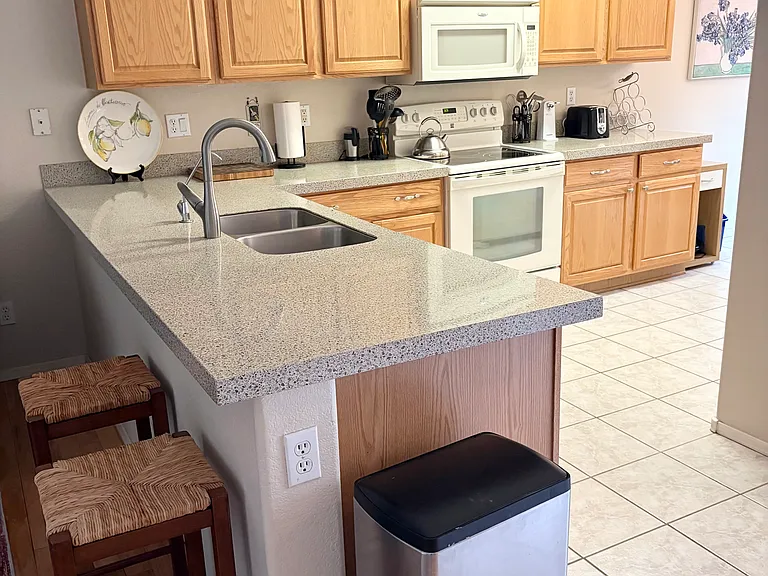 1444 E Las Colinas Dr — Photo 10