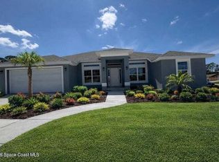 768 Haryestor Ave SW, Palm Bay, FL 32908