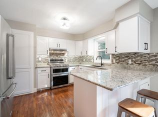 N99W16701 Woodcock Rd, Germantown, WI 53022