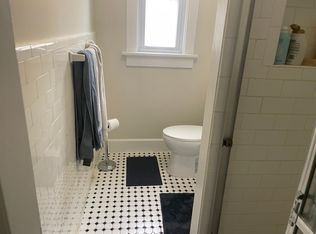 278 City Island Ave #1, Bronx, NY 10464