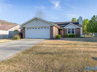 1004 Brighton Cir SE, Huntsville, AL 35803