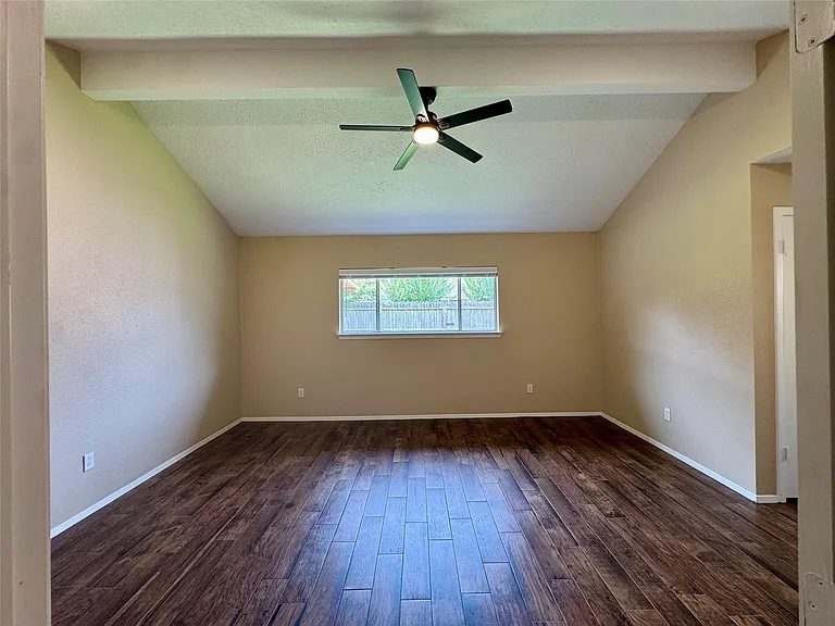 9831 Shell Rock Rd — Photo 19