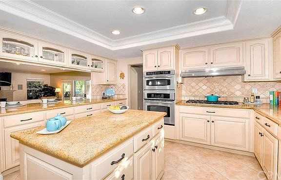 Beautiful kitchen opens up to the family room