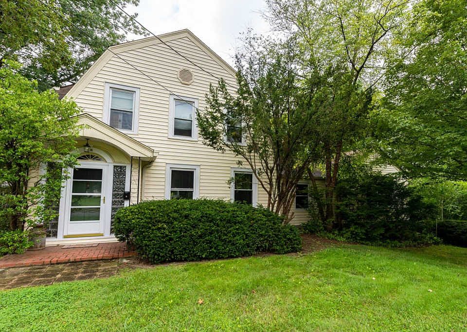 1st image of 526 Paxton Ave