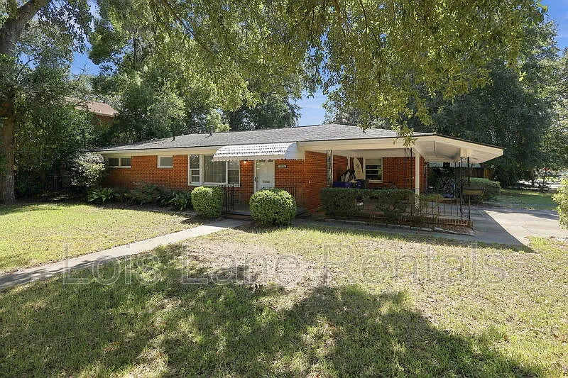 2133 Wappoo Dr