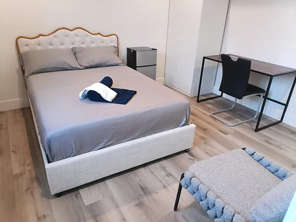 1598 W 36th St, Los Angeles, CA 90018