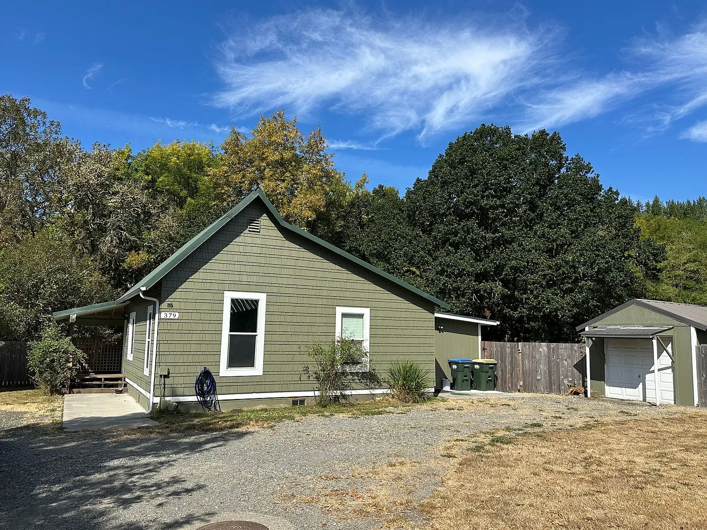 Charming Home with Huge Yard in the Heart of Tenino! — Photo 4