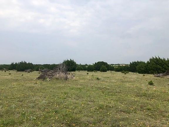 3rd image of 121 Private Road 956