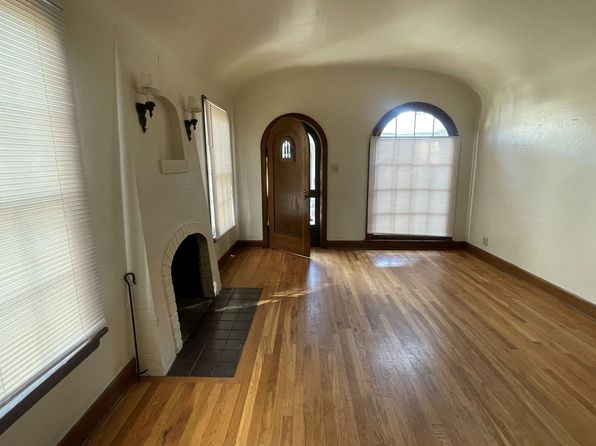 5-11.5 N Franklin Ave #115