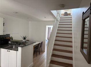 821 SW 2nd St APT 3, Miami, FL 33130