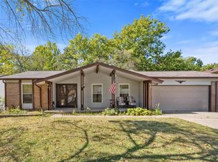 7 Mill Spring Ct, Saint Peters, MO 63376