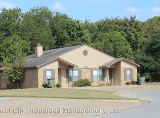 3707 Elliott Dr, Bryan, TX 77802