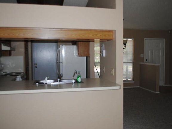 5th image of 5016 Osage Dr