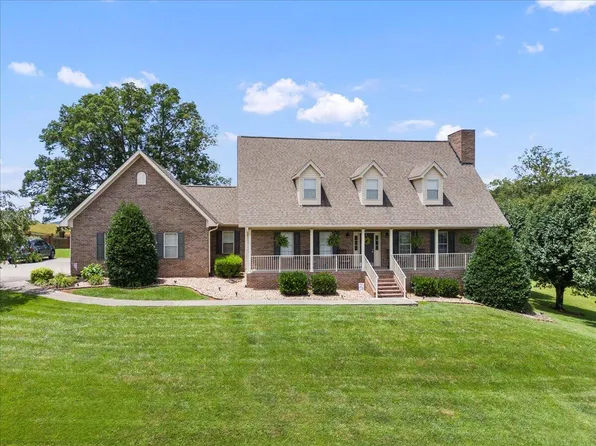 397 Independence Dr, Jefferson City, TN 37760