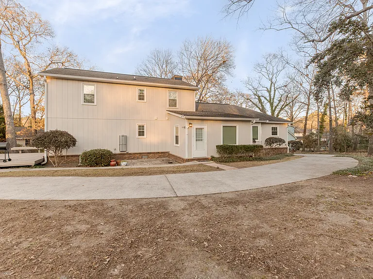 104 Alpine Ct — Photo 86