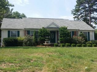 6814 Rambling Rose Dr, Charlotte, NC 28212