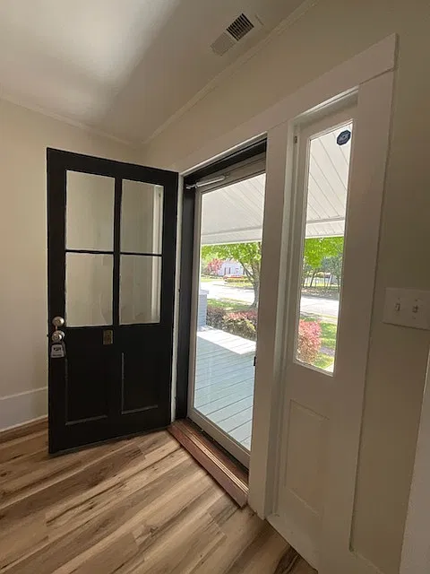3 bed, 2.0 bath, 1456 sqft, $1,350 — Photo 4