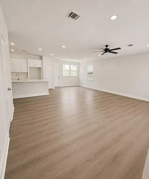 11514 Courtshire Rd #B — Photo 2