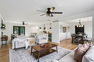 Sennawood Dr-S1810-006.jpg