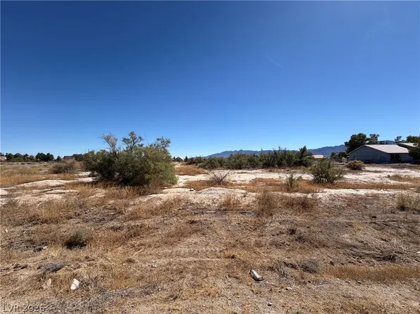 1411 W Amarillo Ave, Pahrump, NV 89048