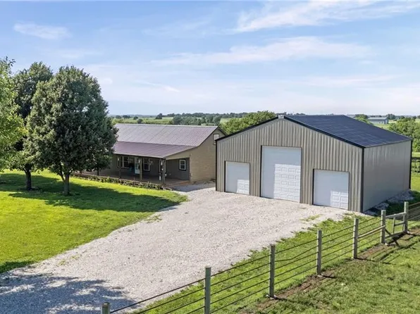 3761 Haskell Rd, Princeton, KS 66078