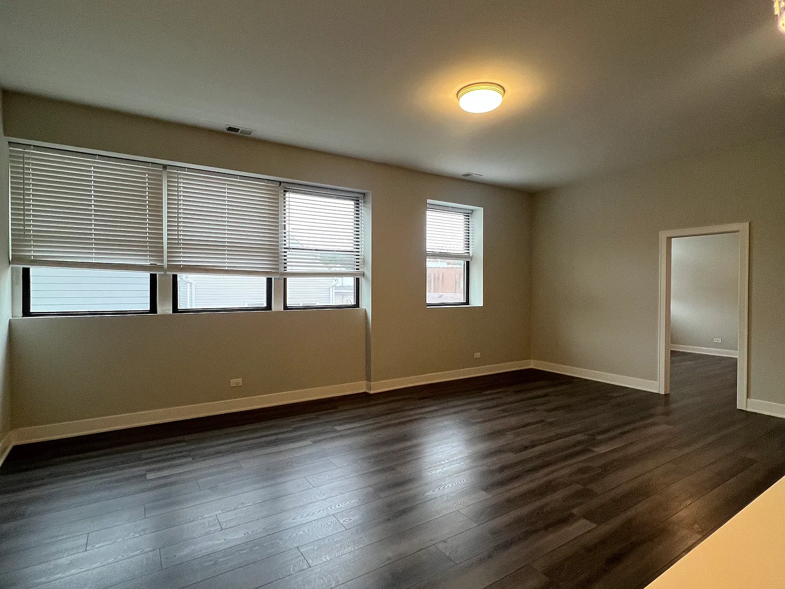 2 bed, $2,595 — Photo 4