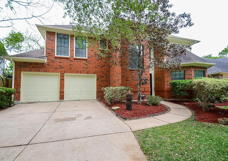 1st image of 2522 Parkwood Ln