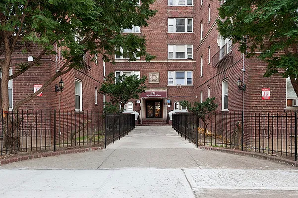 Sold by Corcoran | media 2