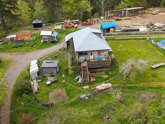 2nd image of 2761 Tiesu Rd