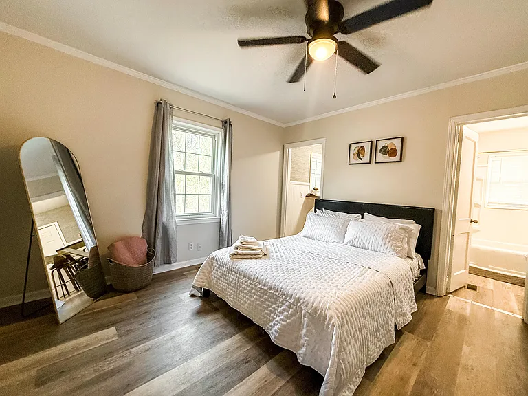 1008 Juniper St — Photo 15