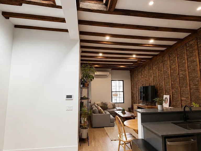 74 Sutton St #3 — Photo 1