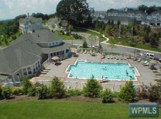 111 Waterside Close, Peekskill, NY 10566