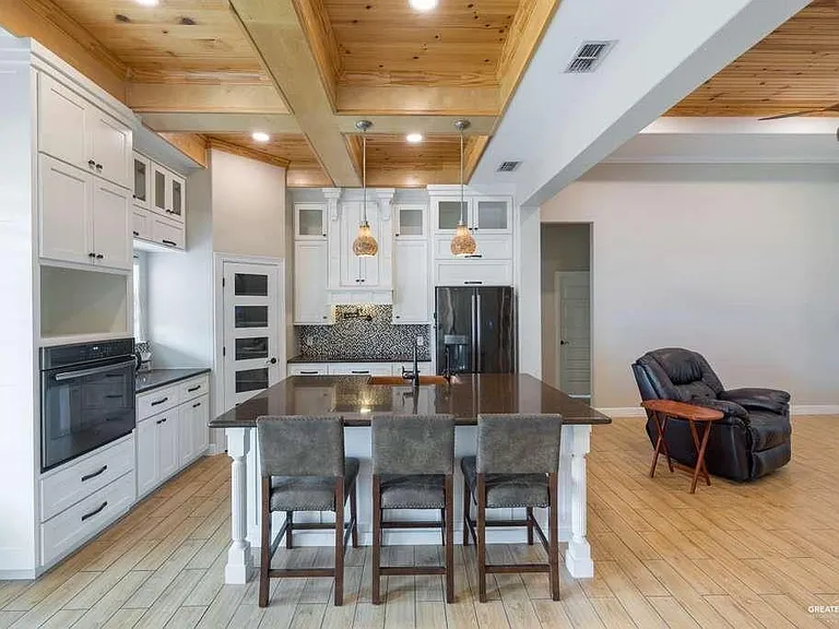 4012 Santa Fe St — Photo 10