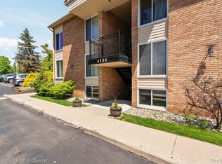 4198 Packard St APT 1, Ann Arbor, MI 48108
