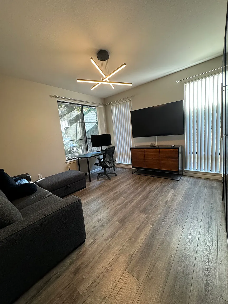 1060 S 3rd St APT 137 photo 1