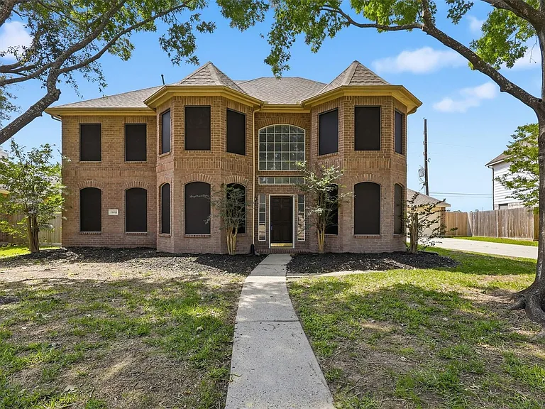 19011 Polo Meadow Dr — Photo 2