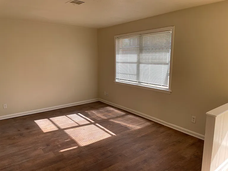 5504 Manor Rd — Photo 29