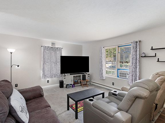 3rd image of 1505 Sheridan Ave