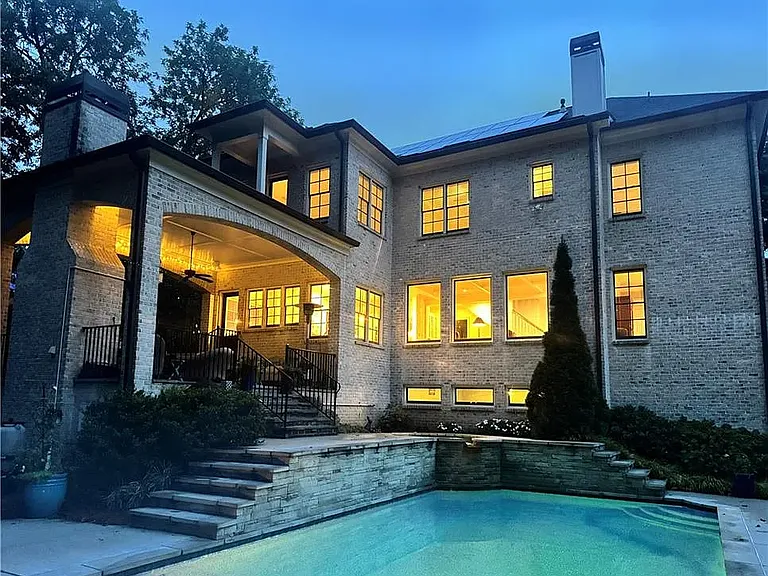 2115 Howell Mill Rd NW — Photo 27