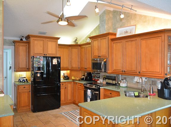 5th image of 19 Floral Ct