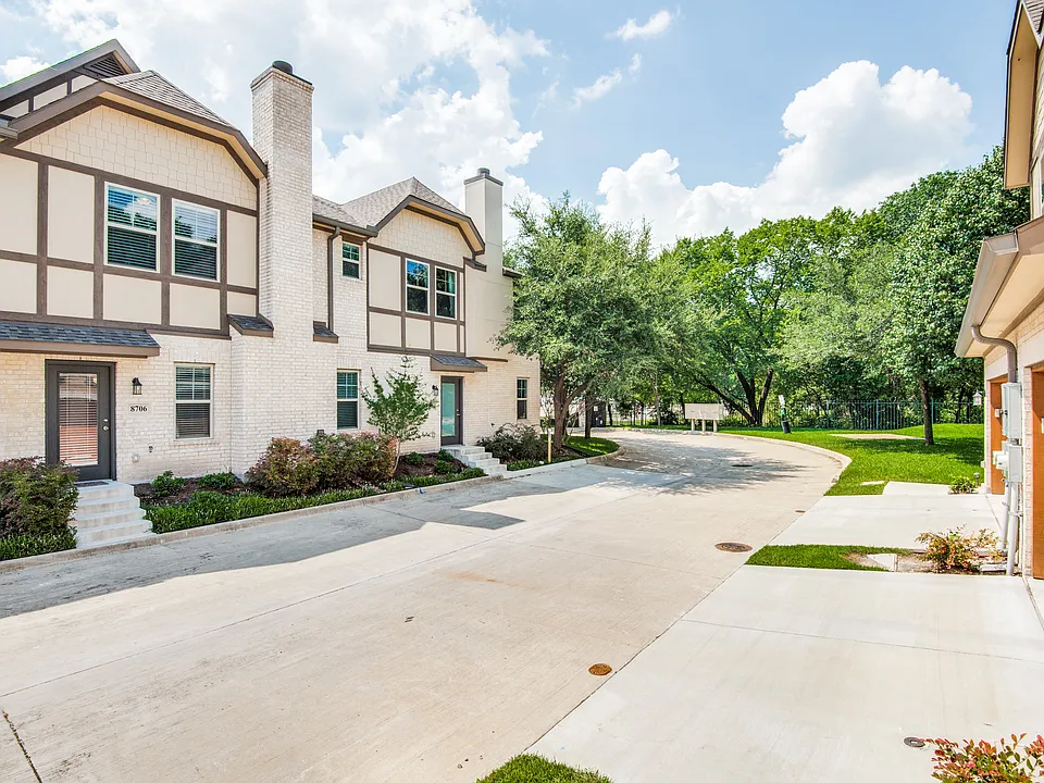 8706 Tudor Pl #1